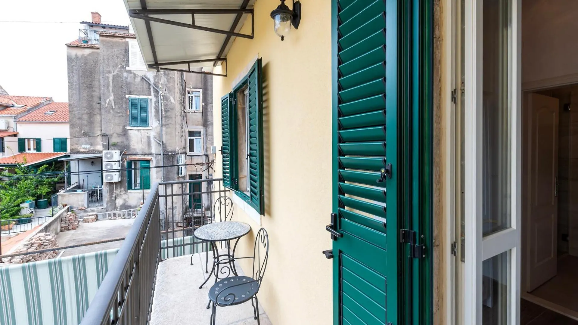 Marasovic Residence & Deluxe Apartments Split